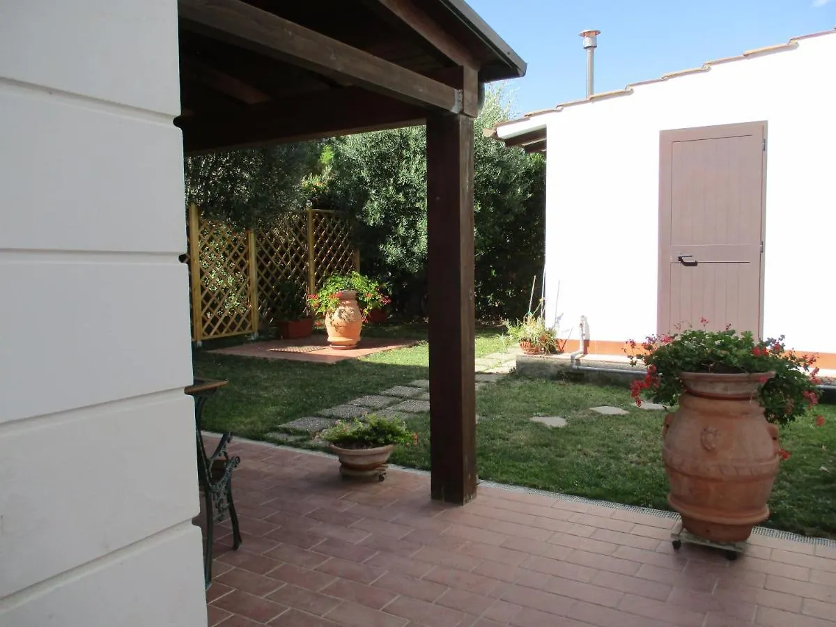 La Caletta: Castiglioncello Apartment Italy