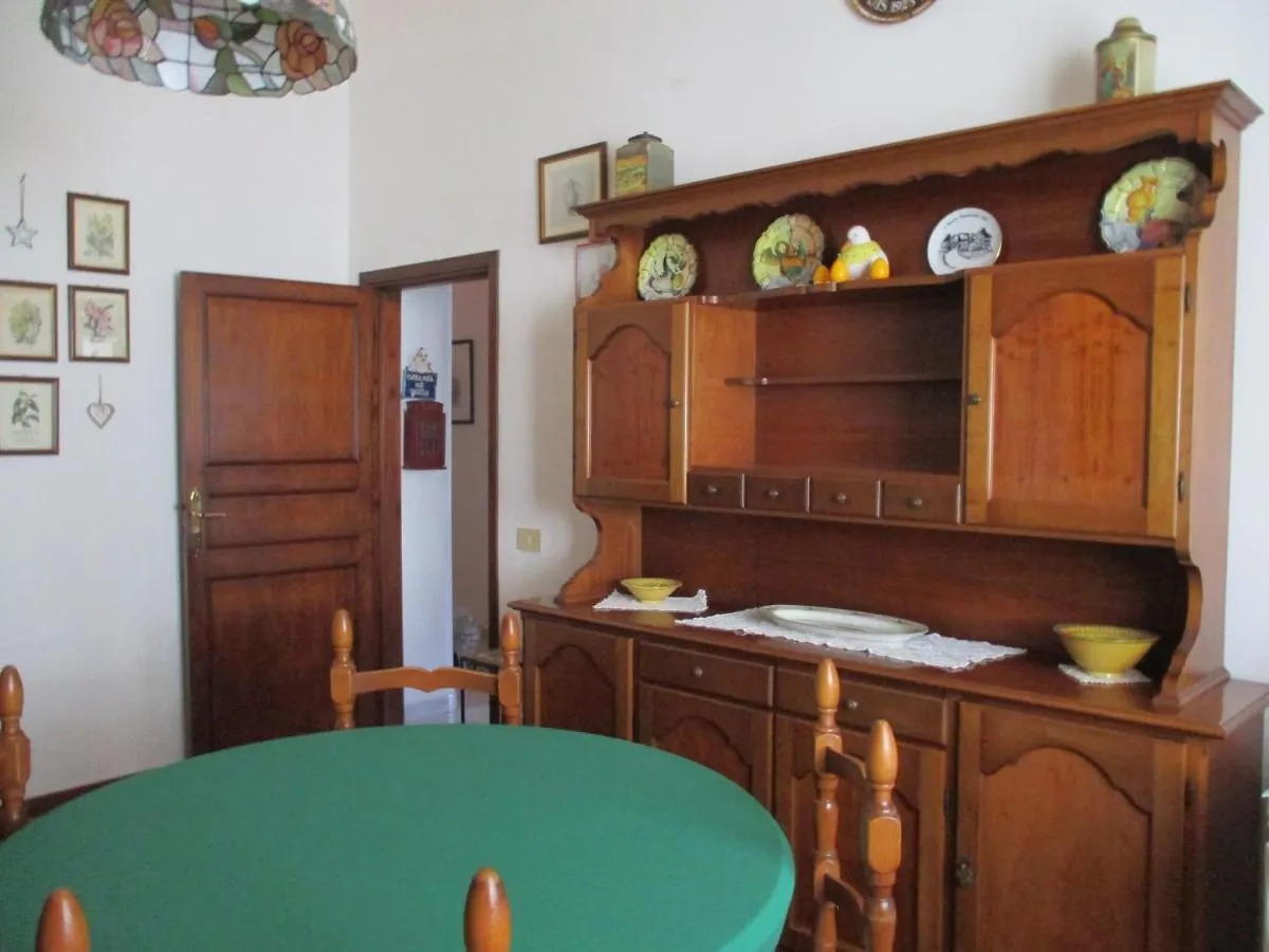 La Caletta: Castiglioncello Apartment Italy